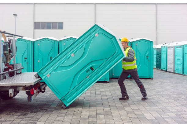 Best Porta potty delivery and setup  in Ozark, MO